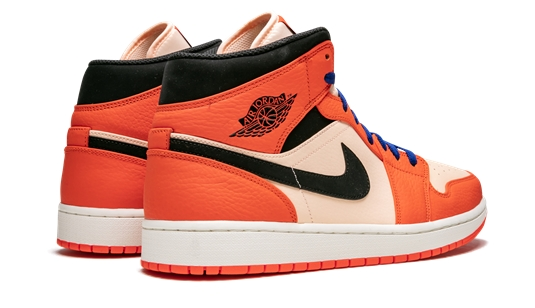 Air Jordan 1 Mid SE “Team Orange”