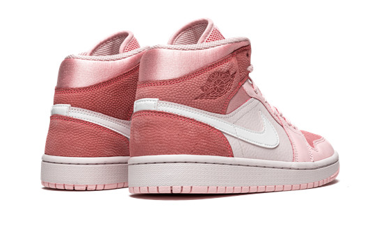 Air Jordan 1 Mid WMNS “Digital Pink”