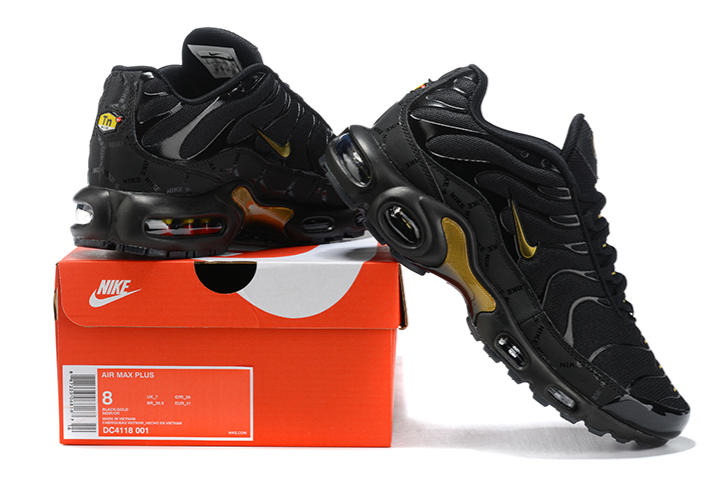 Nike Air Max Plus Black Metallic Gold