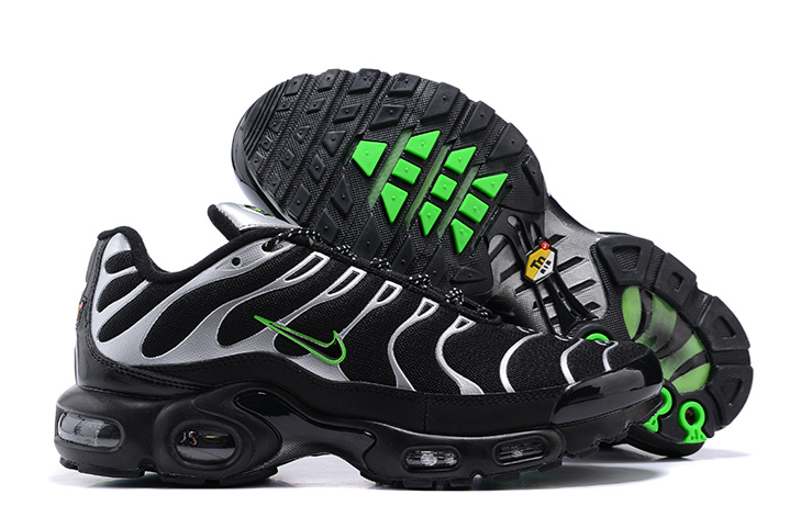 Nike Air Max Plus Black Silver Green Strike