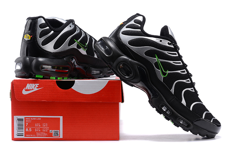 Nike Air Max Plus Black Silver Green Strike