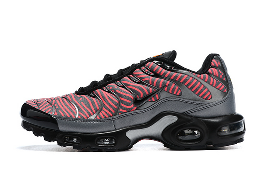 Nike Air Max Plus Euro Tour Red