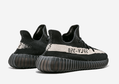 Yeezy Boost 350 V2 Shoes Oreo