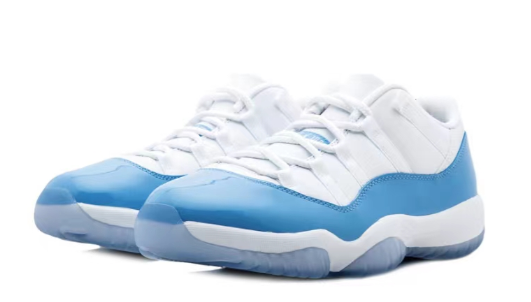 Jordan 11 Retro Low University Blue (2017)